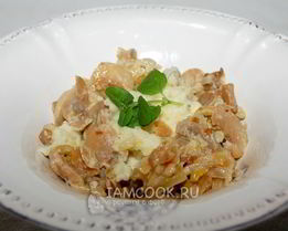 Картофельное пюре с жареными шампиньонами