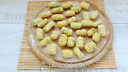 картофельные ньокки с базиликом