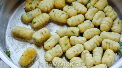 картофельные ньокки с базиликом