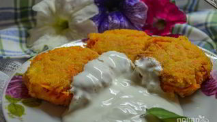 Диетические морковные котлеты