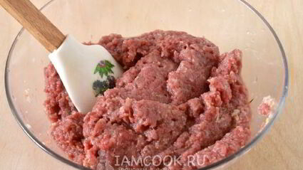 говяжьи котлеты в мультиварке