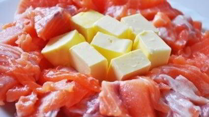 котлеты из семги и крабовых палочек