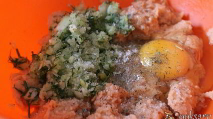 котлеты из семги с манкой