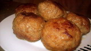 Котлеты из свинины и говядины с карри