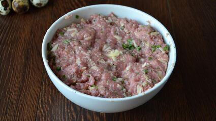 котлеты павлиний глаз с перепелиными яйцами