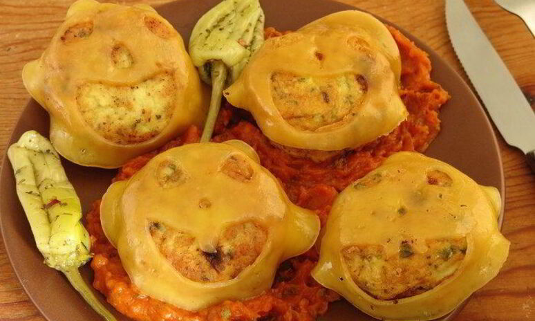 Рецепт котлет-привидений с пряным тыквенным соусом