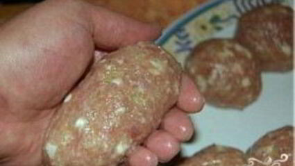 котлеты в панировочных сухарях