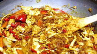 Лапша по-сингапурски