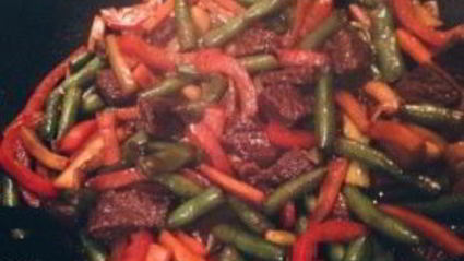 лапша со свининой в соусе терияки