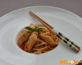 Лапша удон с курицей