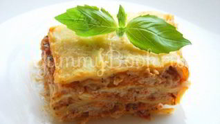 Лазанья под соусом Бешамель
