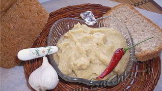 Баклажановая паста