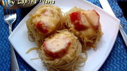 гнезда из спагетти с куриным филе