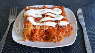 Каннеллони с фаршем в томатном соусе