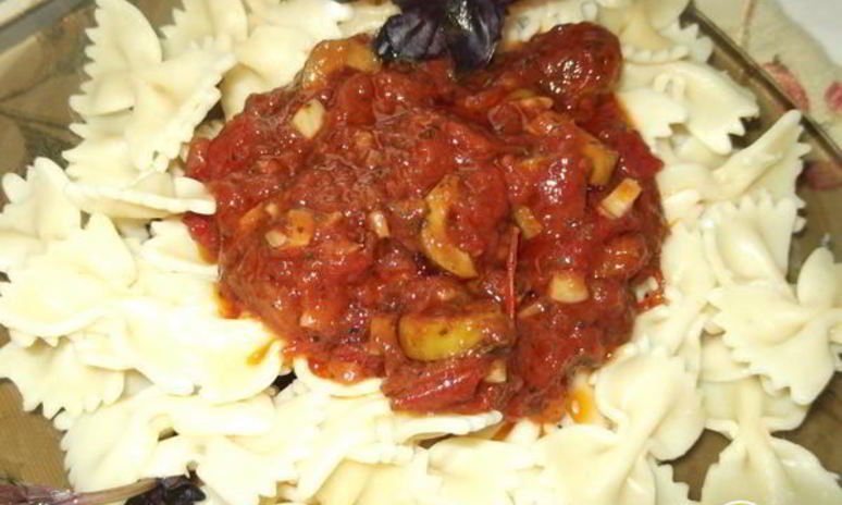 Рецепт макарон бантики в соусе из томатов