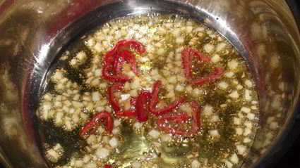 макароны бантики в соусе из томатов