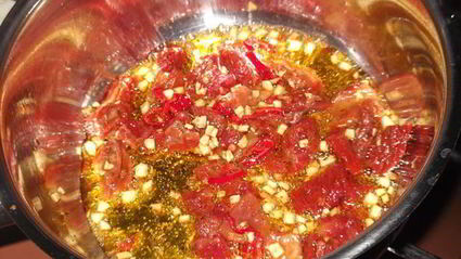 макароны бантики в соусе из томатов