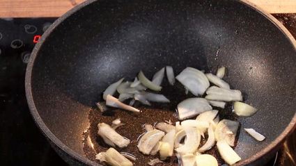 пад тай — жареная лапша по-тайски