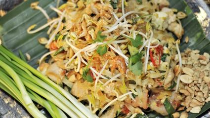 пад тай — жареная лапша по-тайски