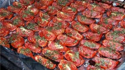 паста с чесноком и сальсой из сушеных томатов