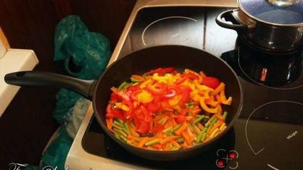 паста с чесноком и устричным соусом