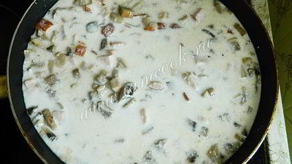 паста с грибами и копченым мясом