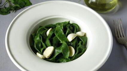 паста с крапивой и шпинатом