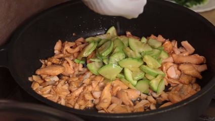 паста с красной рыбой в сливочном соусе