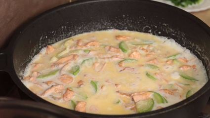 паста с красной рыбой в сливочном соусе