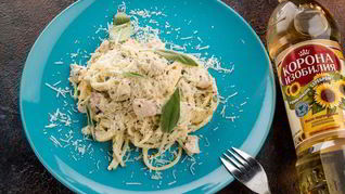 Паста с курицей и шалфеем