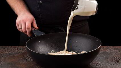 паста с курицей и шалфеем