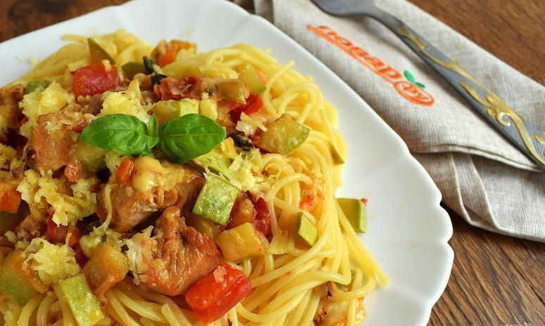 Рецепт пасты с курицей и соусом песто