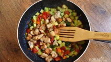 паста с курицей и соусом песто