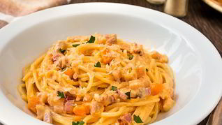 Паста с тыквой и беконом