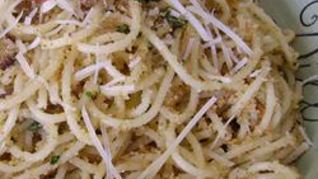 Спагетти с анчоусами по-сицилийски