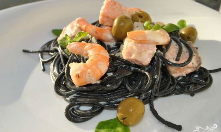 Рецепт спагетти с чернилами каракатицы в сливочном соусе