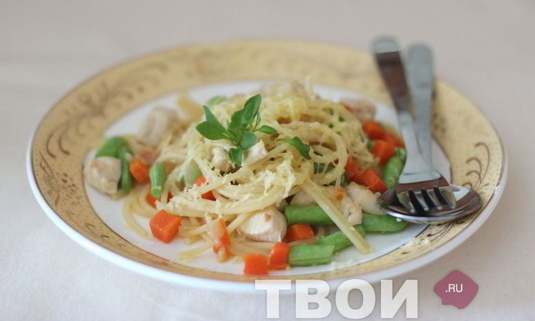 Рецепт спагетти с овощами и птицей