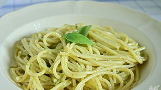 Спагетти с сыром