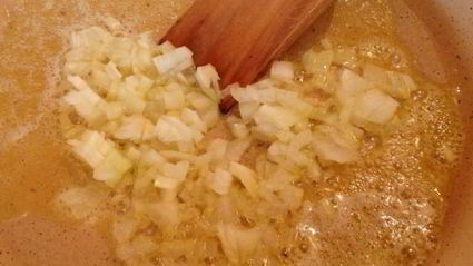 ананас, фаршированный креветками