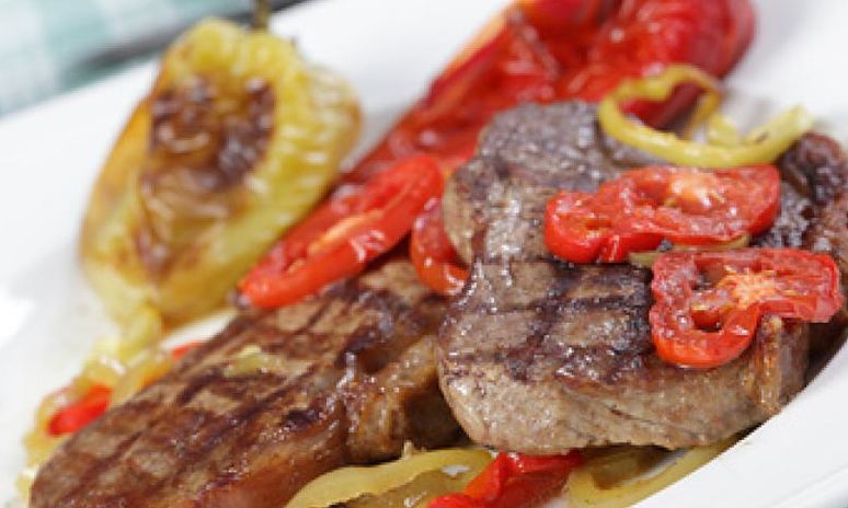 Рецепт бифштексов с овощами