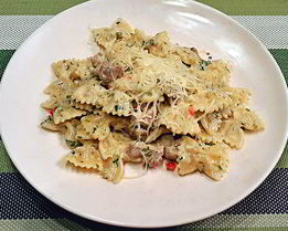 Фарфалле с бараниной