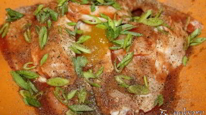 крылышки, запеченные в томатном соке в мультиварке