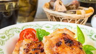 Куриные бедра с коричневым сахаром