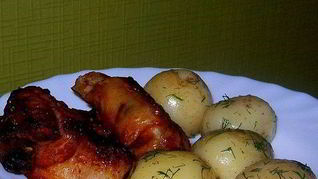 Свиные ребрышки в томатном маринаде