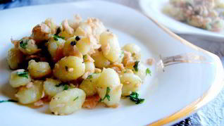 Ньокки с семгой