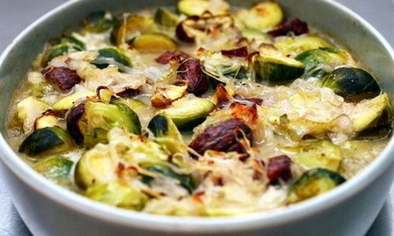 Рецепт брюссельской капусты и каштаны в соусе из коричневого масла
