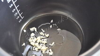 кабачки тушеные в морковном соке c чечевицей