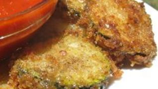 Кабачки, жаренные в панировочных сухарях