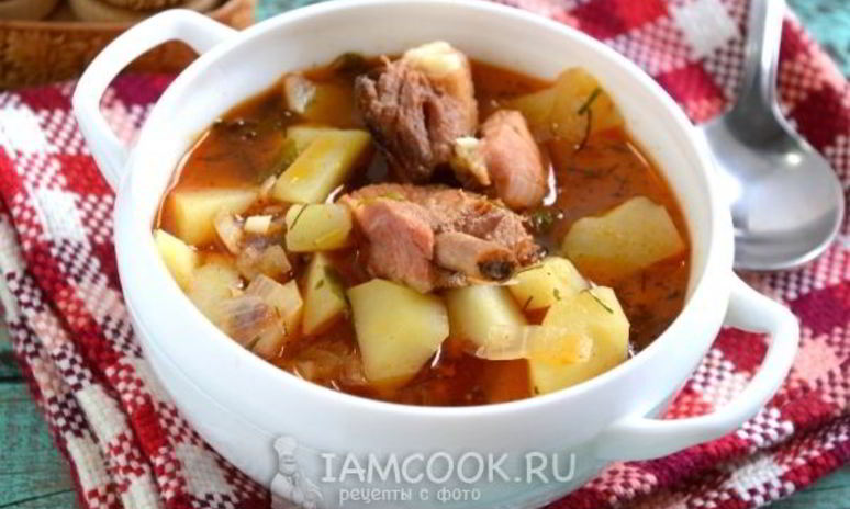 Рецепт картофеля, тушенного со свиными ребрами в казане