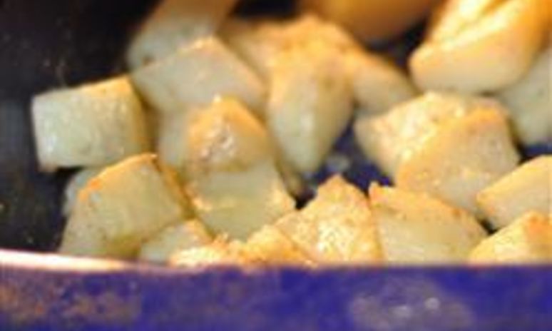 Рецепт картофеля запеченного в духовке со сливочным маслом